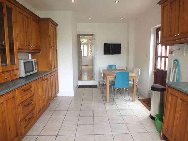  Image of 1 Bedroom Detached to rent at Reading Berkshire Reading, RG30 2LX