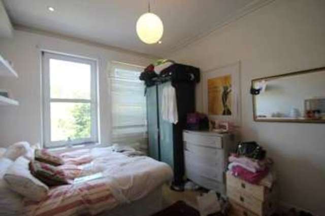  Image of 2 Bedroom Flat to rent at London N8 9NH Hornsey, N8 9NH