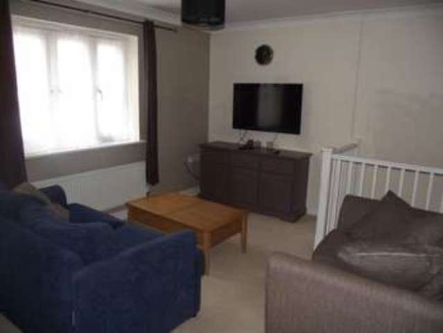  Image of 2 Bedroom Flat to rent at Wakeford Way Warmley Bristol, BS30 5HU