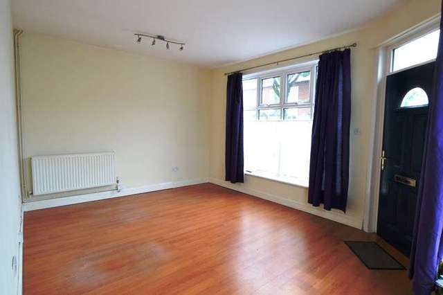  Image of 3 Bedroom End of Terrace to rent at Warren Road Stirchley Birmingham, B30 2NY
