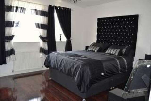  Image of 4 Bedroom Detached for sale at Wilson Wynd  Dalry, KA24 4JR