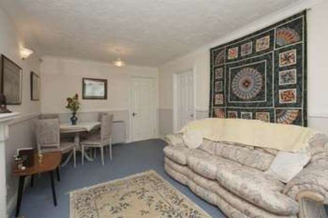  Image of 1 Bedroom Flat for sale at Wilson Green Binley Coventry, CV3 2TN