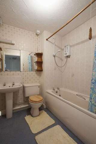  Image of 1 Bedroom Flat for sale at Wilson Green Binley Coventry, CV3 2TN