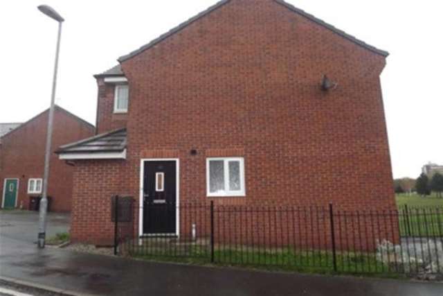  Image of 2 Bedroom Detached to rent at Liverpool, L32 5SU