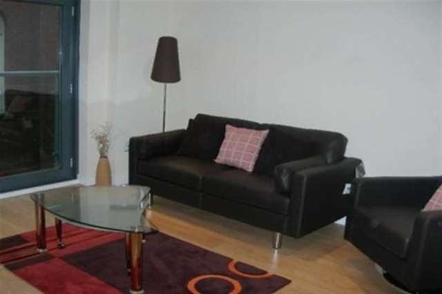  Image of 2 Bedroom Flat to rent at Leeds, LS1 2EX