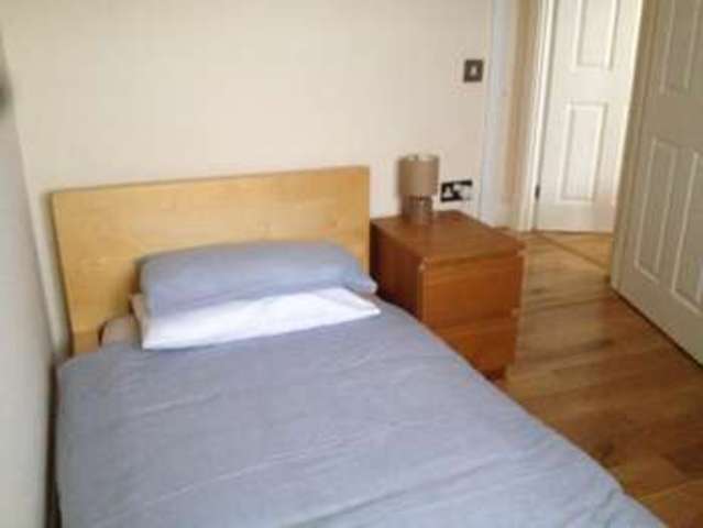  Image of 4 Bedroom Terraced for sale at Sandy Haven Haverfordwest Sandy Haven, SA62 3DN