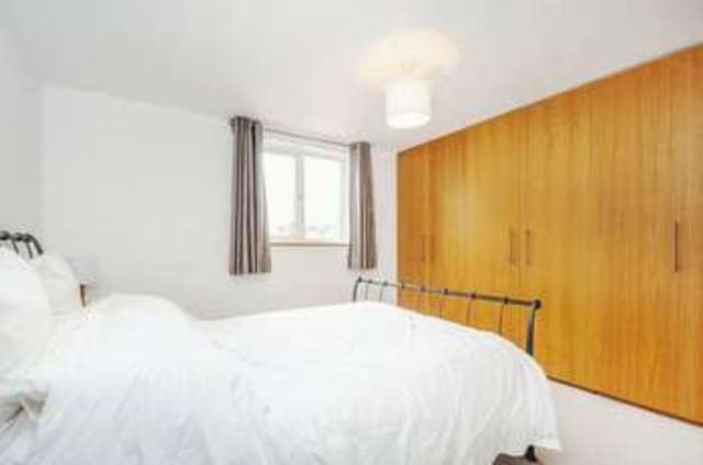  Image of 3 Bedroom Flat to rent at Alfredston Place  Wantage, OX12 8DL