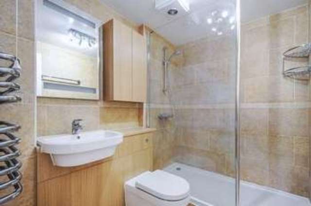  Image of 3 Bedroom Flat to rent at Alfredston Place  Wantage, OX12 8DL