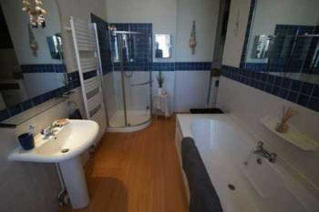  Image of 1 Bedroom Flat for sale at Atlantic Road  Weston-Super-Mare, BS23 2DG