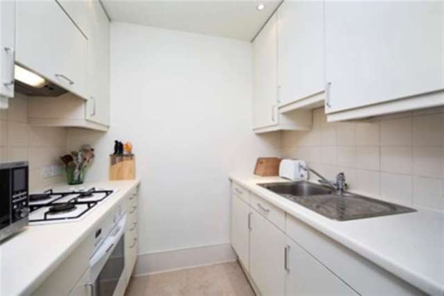  Image of 1 Bedroom Flat to rent at London, SW3 5AQ