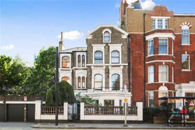  Image of 1 Bedroom Flat to rent at London, SW3 5AQ