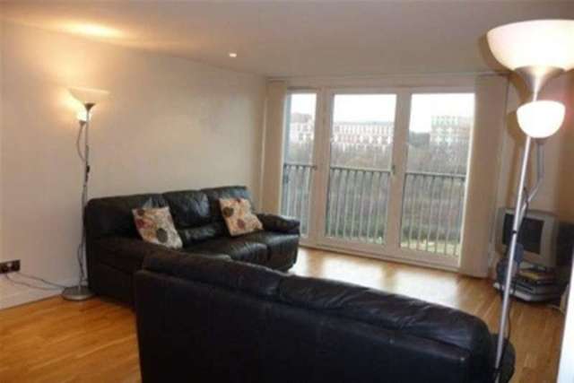  Image of 2 Bedroom Flat to rent at Glasgow, G4 0SZ