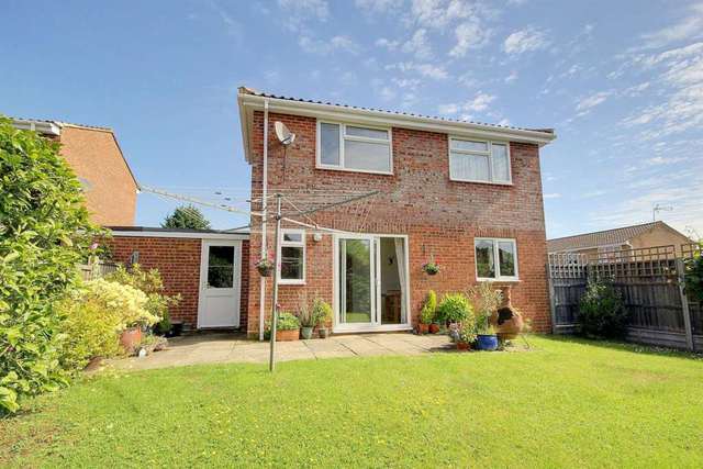  Image of 4 Bedroom Detached for sale at Berkeley Square  Hemel Hempstead, HP2 7QR