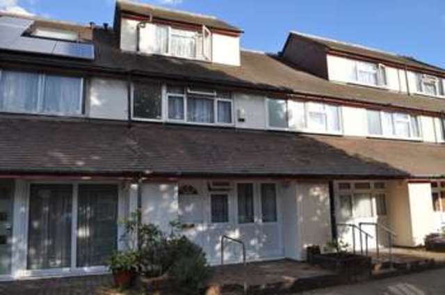  Image of 1 Bedroom Property to rent at London, SE1 5XU