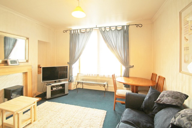  Image of 1 Bedroom Flat to rent at West End Dundee Dundee, DD2 1RS
