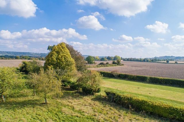 Image of 5 Bedroom Detached for sale at Perry Lane Bledlow Princes Risborough, HP27 9PA