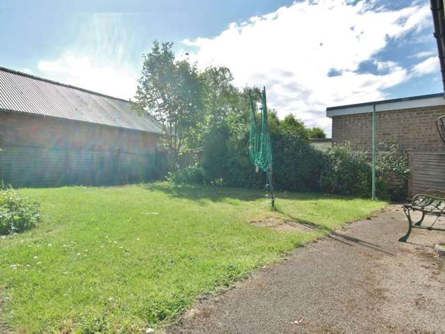  Image of 2 Bedroom Detached for sale at Blenheim Drive Launton Bicester, OX26 5EA