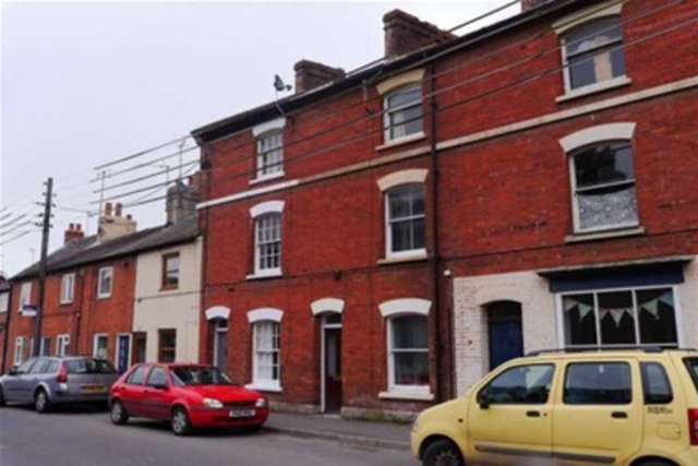  Image of 3 Bedroom Detached to rent at Bridport, DT6 5EA