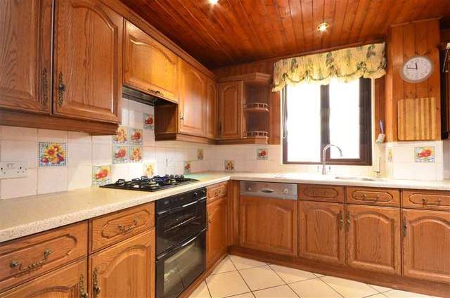  Image of 3 Bedroom Semi-Detached for sale at Chigwell Essex Chigwell, IG7 4LS