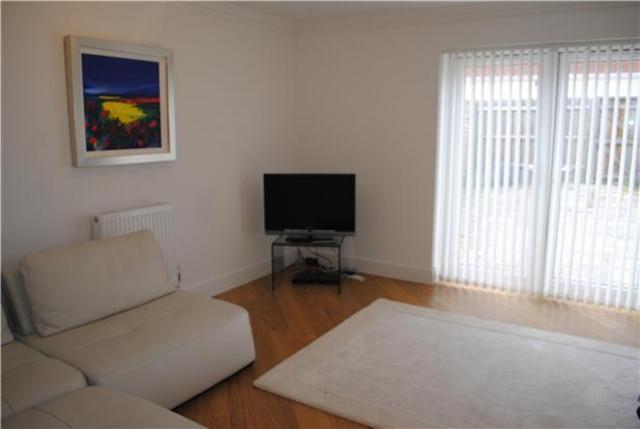  Image of 4 Bedroom Terraced to rent at Gloucestershire, GL50 3NB