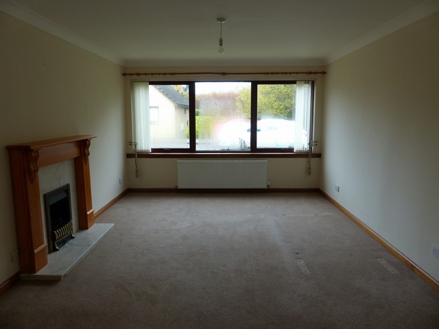  Image of 3 Bedroom Detached to rent at Clackmannan Clackmannanshire Clackmannanshire, FK10 4RA