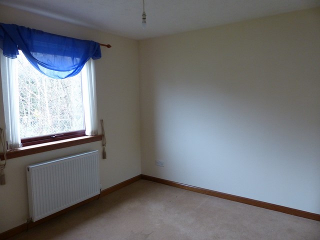  Image of 3 Bedroom Detached to rent at Clackmannan Clackmannanshire Clackmannanshire, FK10 4RA