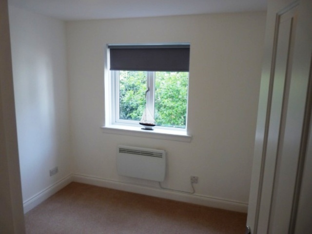  Image of 2 Bedroom Flat to rent at Rhu Argyll and Bute Argyll and Bute, G84 8DY