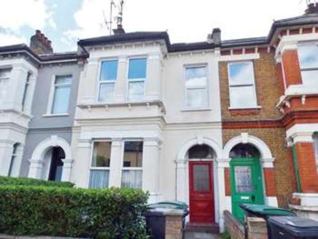  Image of 1 Bedroom Flat to rent at Coleridge Road Crouch End London, N8 8EG