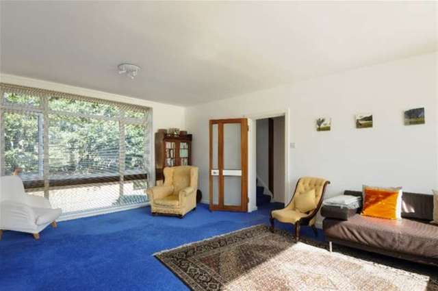  Image of 6 Bedroom Detached to rent at Dulwich Village, SE21 7BE