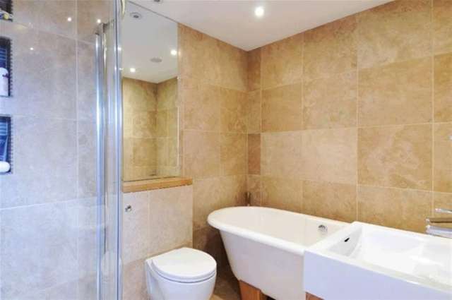  Image of 6 Bedroom Detached to rent at Dulwich Village, SE21 7BE