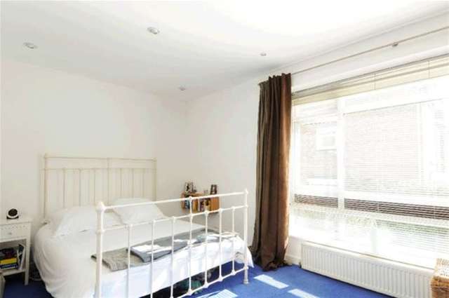  Image of 6 Bedroom Detached to rent at Dulwich Village, SE21 7BE
