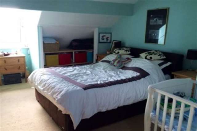  Image of 3 Bedroom Detached to rent at Harrogate, HG1 5JE