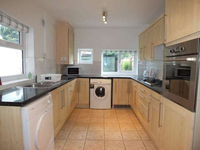  Image of 1 Bedroom Detached to rent at Reading Berkshire Reading, RG30 1DA