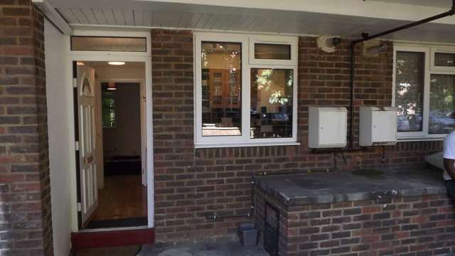  Image of Semi-Detached to rent at Dean Close  London, W4 3LX