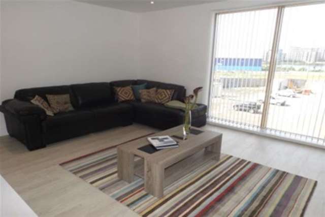  Image of 2 Bedroom Flat to rent at Cardiff, CF11 0JW