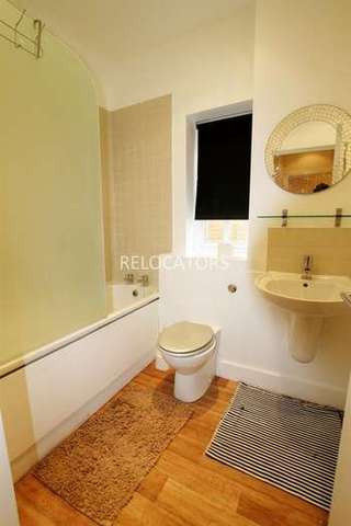  Image of 1 Bedroom Flat to rent at Eric Street  London, E3 4JL