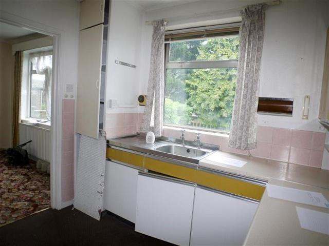  Image of 3 Bedroom Semi-Detached for sale at Bramley  Farsley, LS13 1BZ
