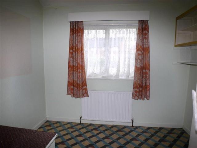  Image of 3 Bedroom Semi-Detached for sale at Bramley  Farsley, LS13 1BZ