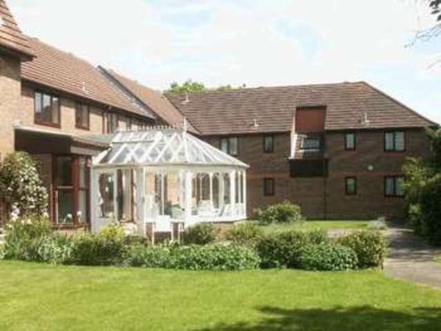  Image of 1 Bedroom Retirement Property for sale at 95 Mawney Road  Romford, RM7 7JE