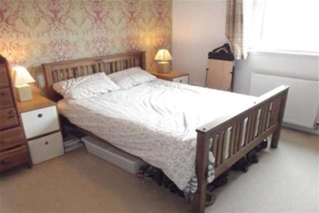  Image of 2 Bedroom Flat to rent at Glasgow, G20 7AL