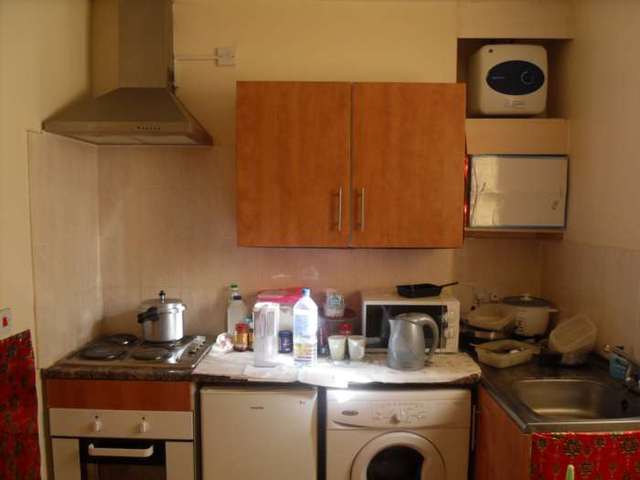  Image of Flat to rent at Friar Street  Reading, RG1 1EL