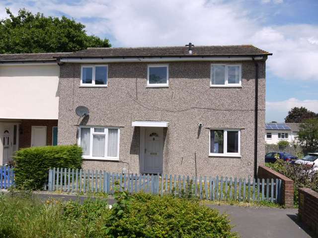  Image of 3 Bedroom Detached for sale at Greenhow  Bracknell, RG12 7RJ