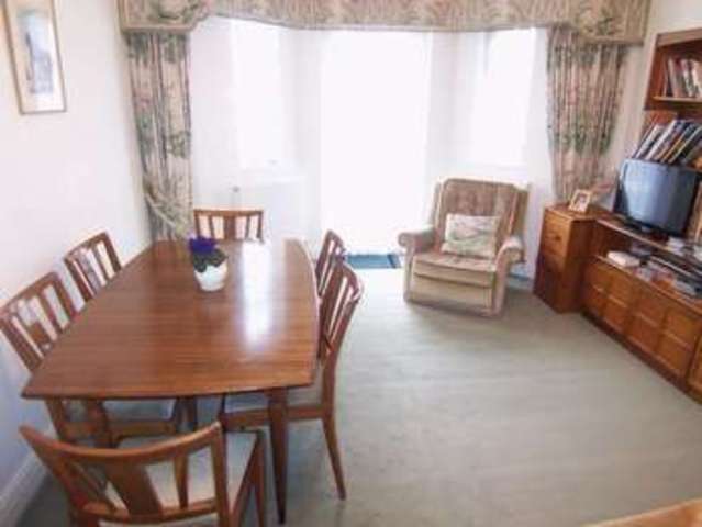  Image of 3 Bedroom Detached for sale at Greenway  London, N20 8ED