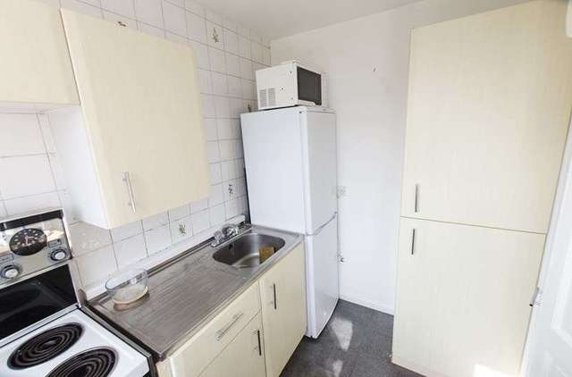  Image of 2 Bedroom Flat to rent at Hagley Road West Quinton Birmingham, B32 1DJ