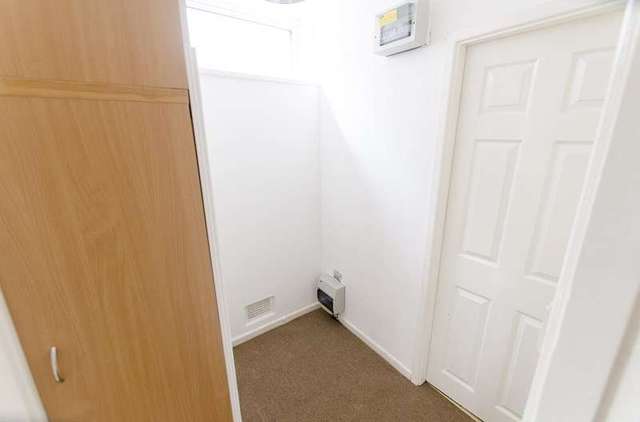  Image of 2 Bedroom Flat to rent at Hagley Road West Quinton Birmingham, B32 1DJ