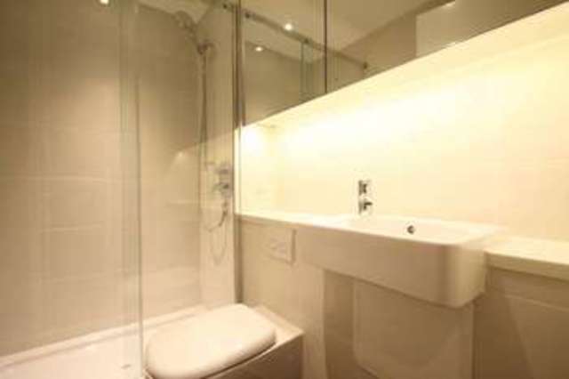  Image of 2 Bedroom Property to rent at London  London, EC1V 7PR