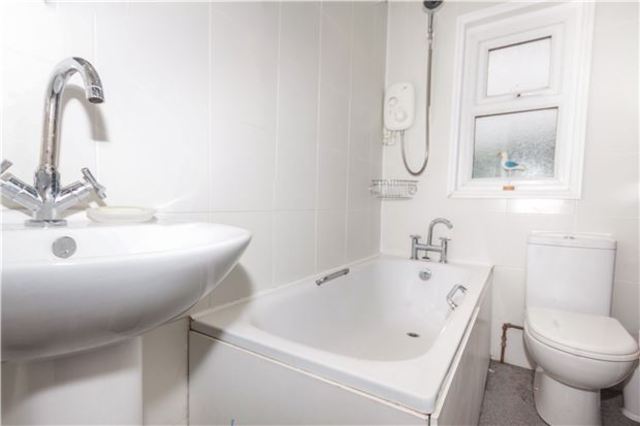  Image of 3 Bedroom Terraced for sale at East Sussex, TN35 5NG