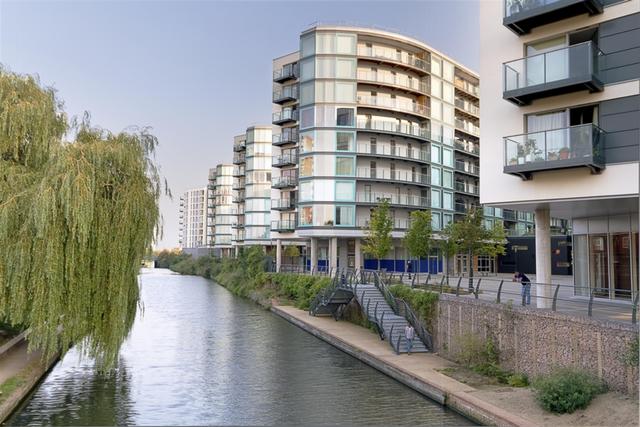 Station Approach Hayes 2 Bedroom Apartment For Sale Ub3
