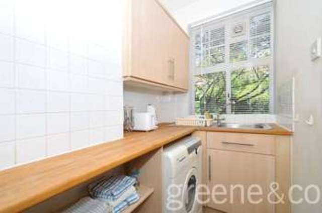  Image of Detached to rent at Belsize Grove Belsize Park Belsize Park, NW3 4TT