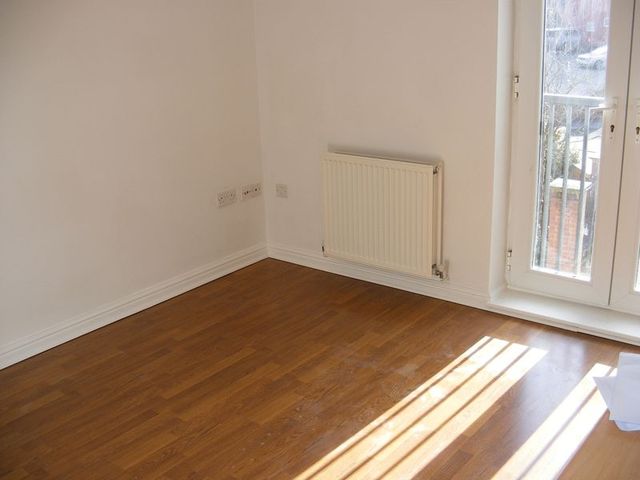  Image of 2 Bedroom Flat to rent at Hudson Way  Grantham, NG31 7BX